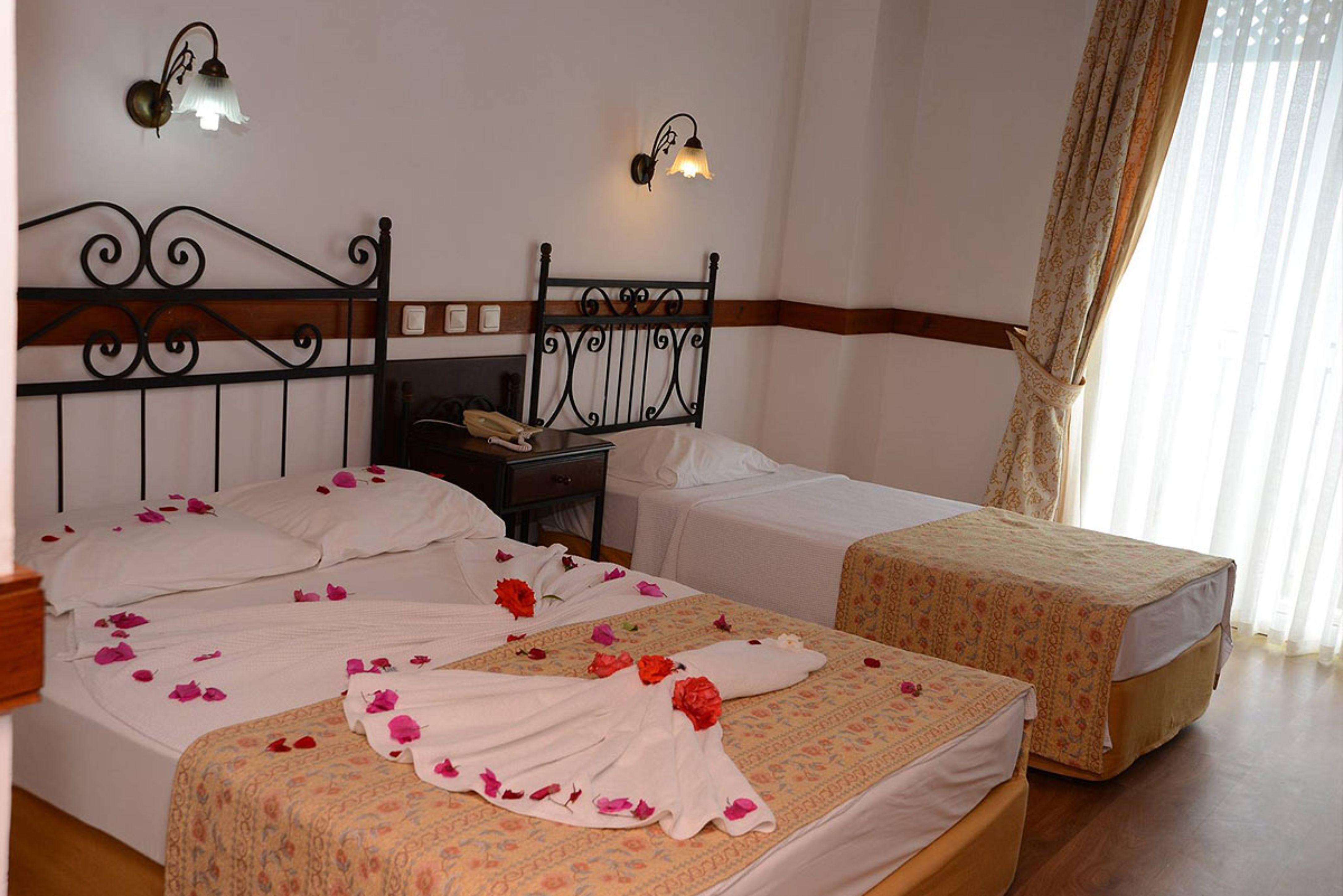 Sevkibey Hotell 3*